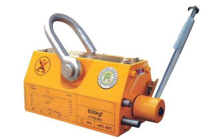 為什么選擇自吸式永磁起重器進行鋼材的吊運